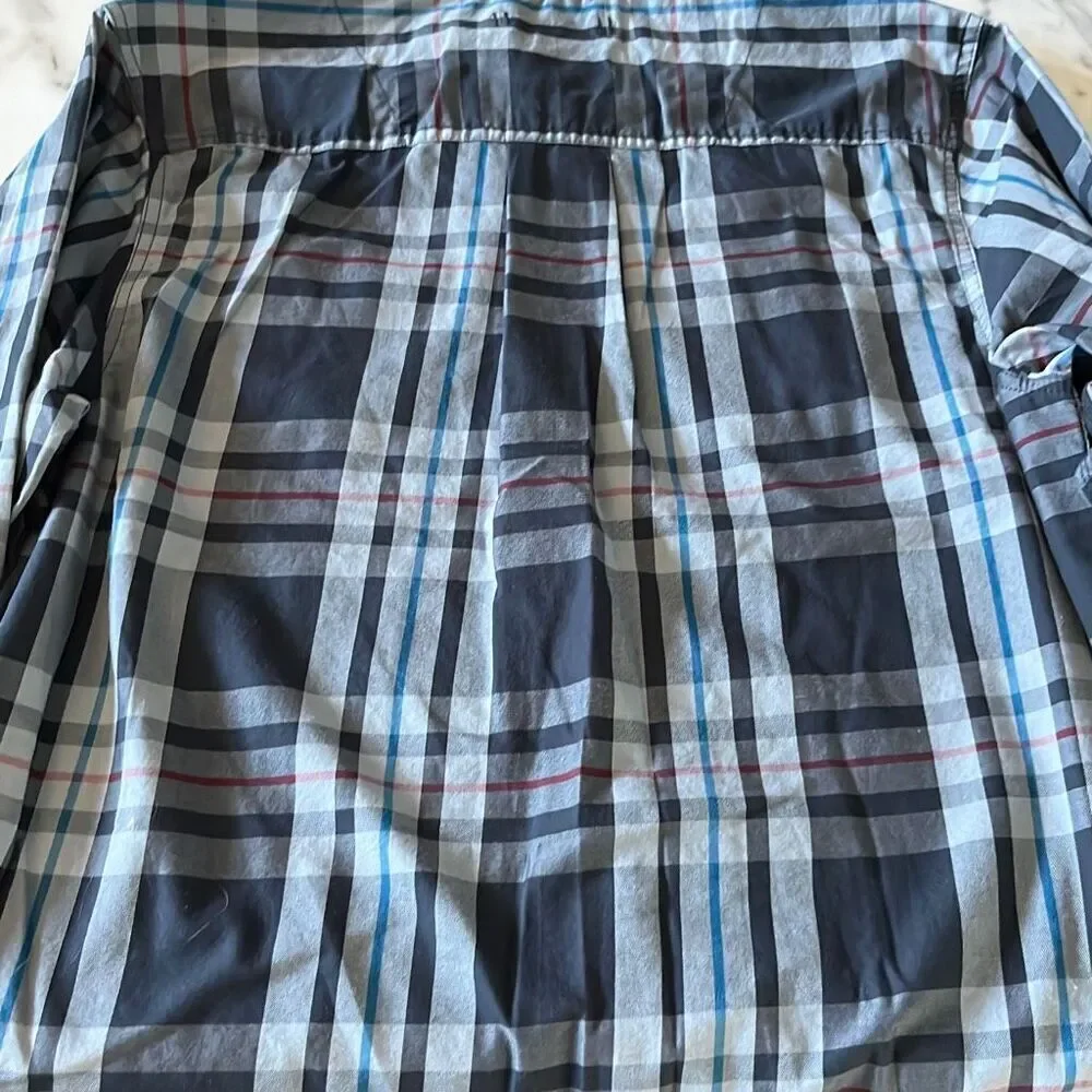 The North Face Plaid Double Pocket Button Up Shirt Sz. M